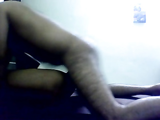 Indian gf sucking cock getting it nice hard