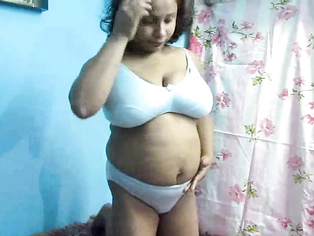 Shradha Bhabhi In Bra - Movies.