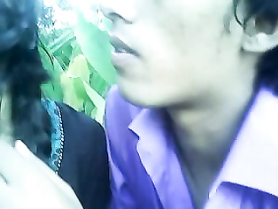 Dhaka College Lover Kissing - Movies. video2porn2