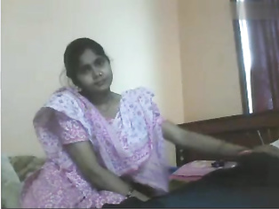 Indian Couple Cam Show - Movies. video4porn4