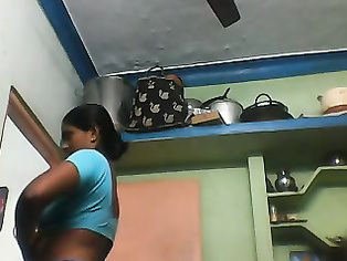 Filming Wife Sister Changing - Movies.