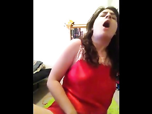 Sexy Indian Girl In Red - Movies. video2porn2