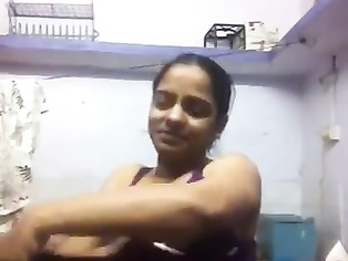 Manika Bhabhi Changing MMS - Movies. video2porn2
