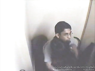 Famous Rawalpindi NetCafe Sex Scandal In Pakistan All Couples Exposed.