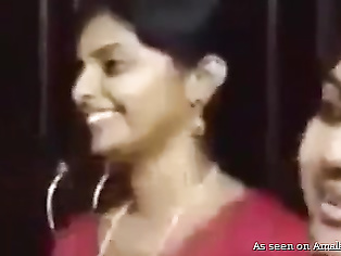 Desi girlfriend in first homemade sex video.