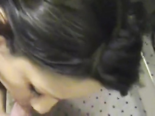 Indian girl fucked in changing room.