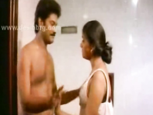 This is by far the hottest Indian amateur video I've ever seen