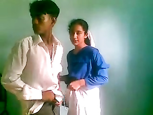 Indian college couple kiss suck and fuck inside class