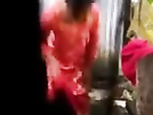 indian HUGE BOOBS TEENAGE BATH