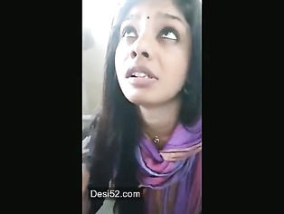 Indian beautiful collage girl suck her bf cock 2