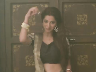 Riddhima Tiwari Hindi Serial actress Hottest Seducing Scene in Ghulaam Serial