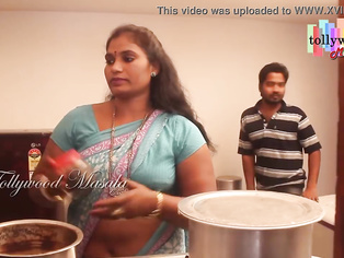 Beautiful indian masala aunty seduced by a young boy