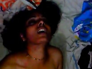 Horny tamil housewife masturebates till she comes feels shy