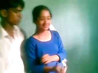indian college students fucking inside Room