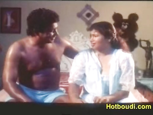 Tamil bgrade aunty boobs fondled