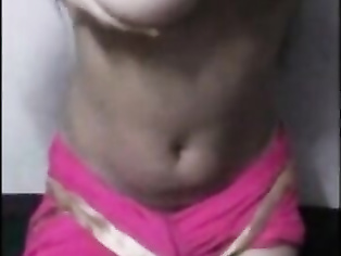 Tamil Huge Tits GIRLFRIEND Pressing Her Boobs