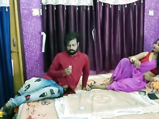 Desi bengali aunty sex business at home! Best desi sex with dirty audio