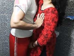 Most sexy married Tamil tamil bhabhi ka sath bathroom sex - indian bhabhi ki chudai