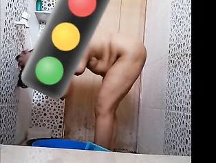 Bathroom Romantic Sex – Huge Boobs, Huge Butt