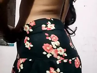 Indian milf Swetha butt and vagina show