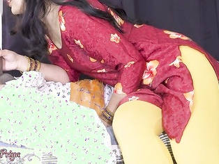 Priya Maid's dirty cunt fucked hard with gaaliyan by maid after deep oral. tamil hindi sex clip