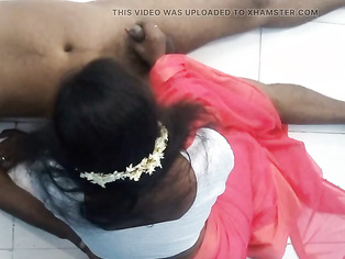 Desi topheavy aunty fucking