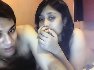 South indian couple getting cozy in public park and pressing boobs and recorded